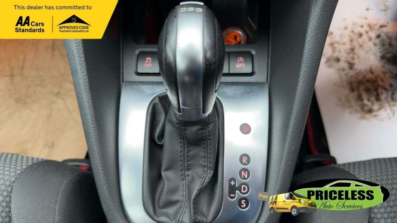 2011 VOLKSWAGEN GOLF 2011 VOLKSWAGEN GOLF