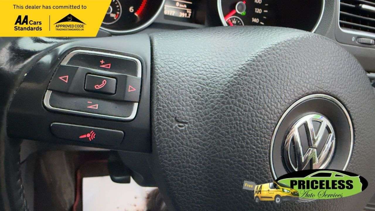 2011 VOLKSWAGEN GOLF 2011 VOLKSWAGEN GOLF