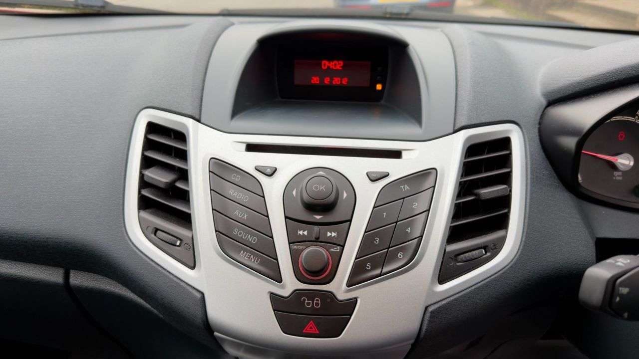 2012 FORD FIESTA 2012 FORD FIESTA