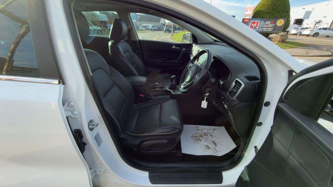 2017 KIA SPORTAGE 2017 KIA SPORTAGE