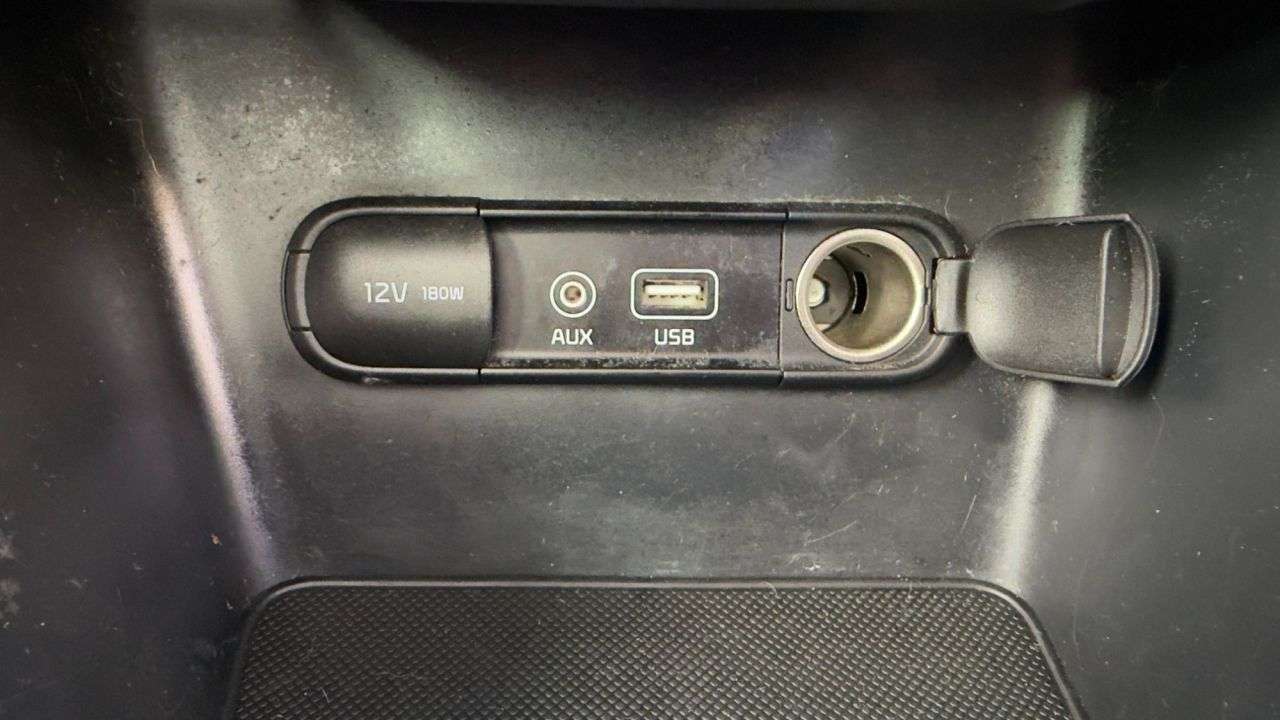 2017 KIA SPORTAGE 2017 KIA SPORTAGE