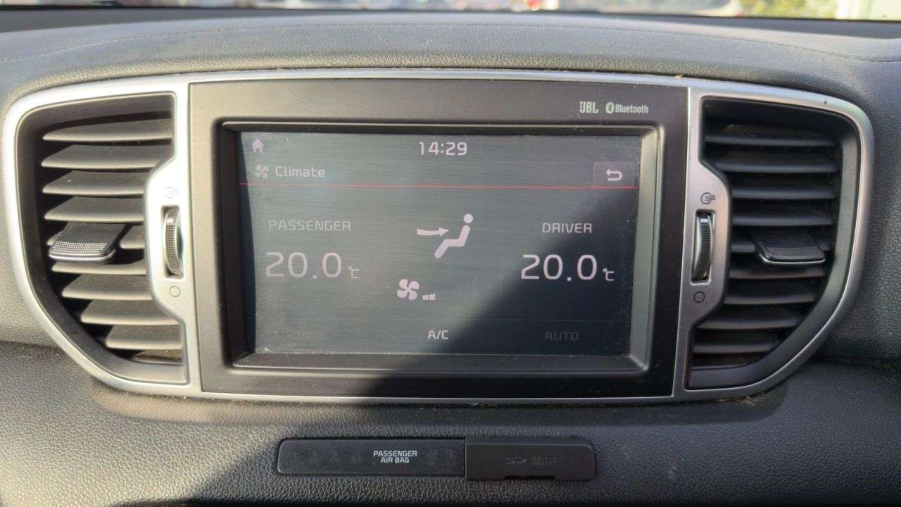 2017 KIA SPORTAGE 2017 KIA SPORTAGE