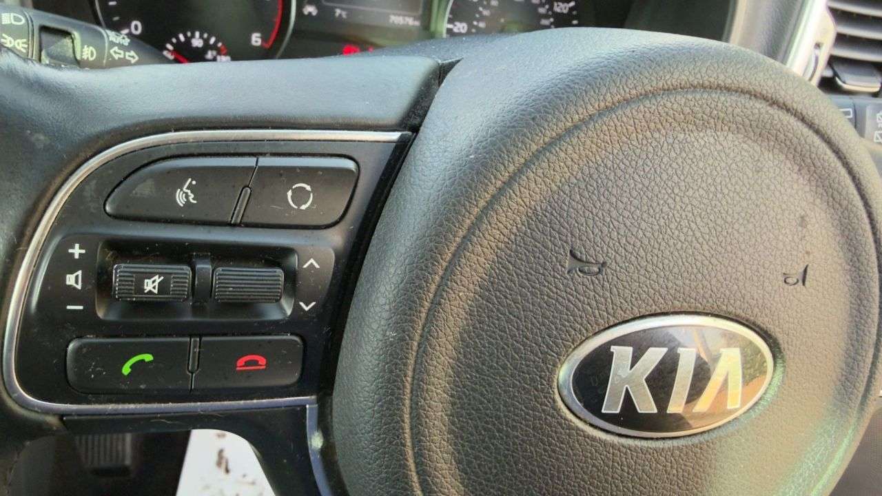 2017 KIA SPORTAGE 2017 KIA SPORTAGE