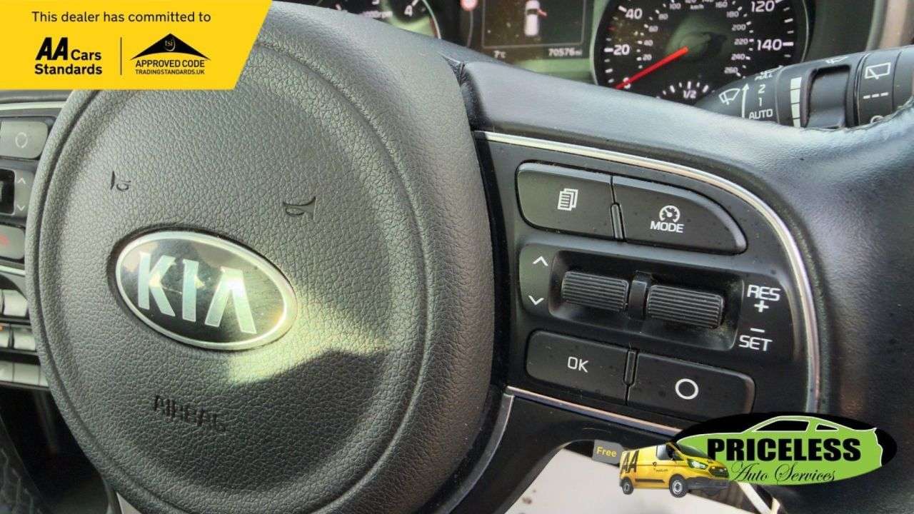 2017 KIA SPORTAGE 2017 KIA SPORTAGE