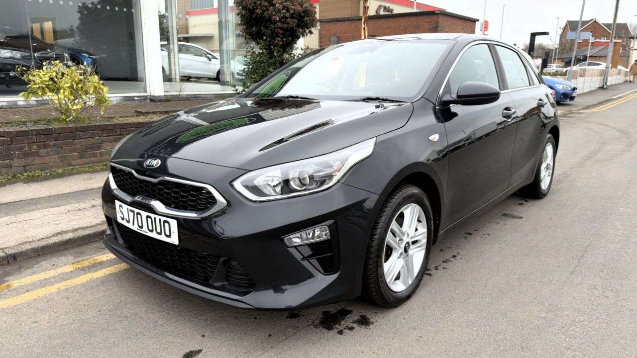 A 2020 KIA CEED 1.6 CRDi ECO 2 Hatchback 5dr Diesel Manual Euro 6 (s/s) (114 bhp) ULEZ (Ult A 2020 KIA CEED 1.6 CRDi ECO 2 Hatchback 5dr Diesel Manual Euro 6 (s/s) (114 bhp) ULEZ (Ult