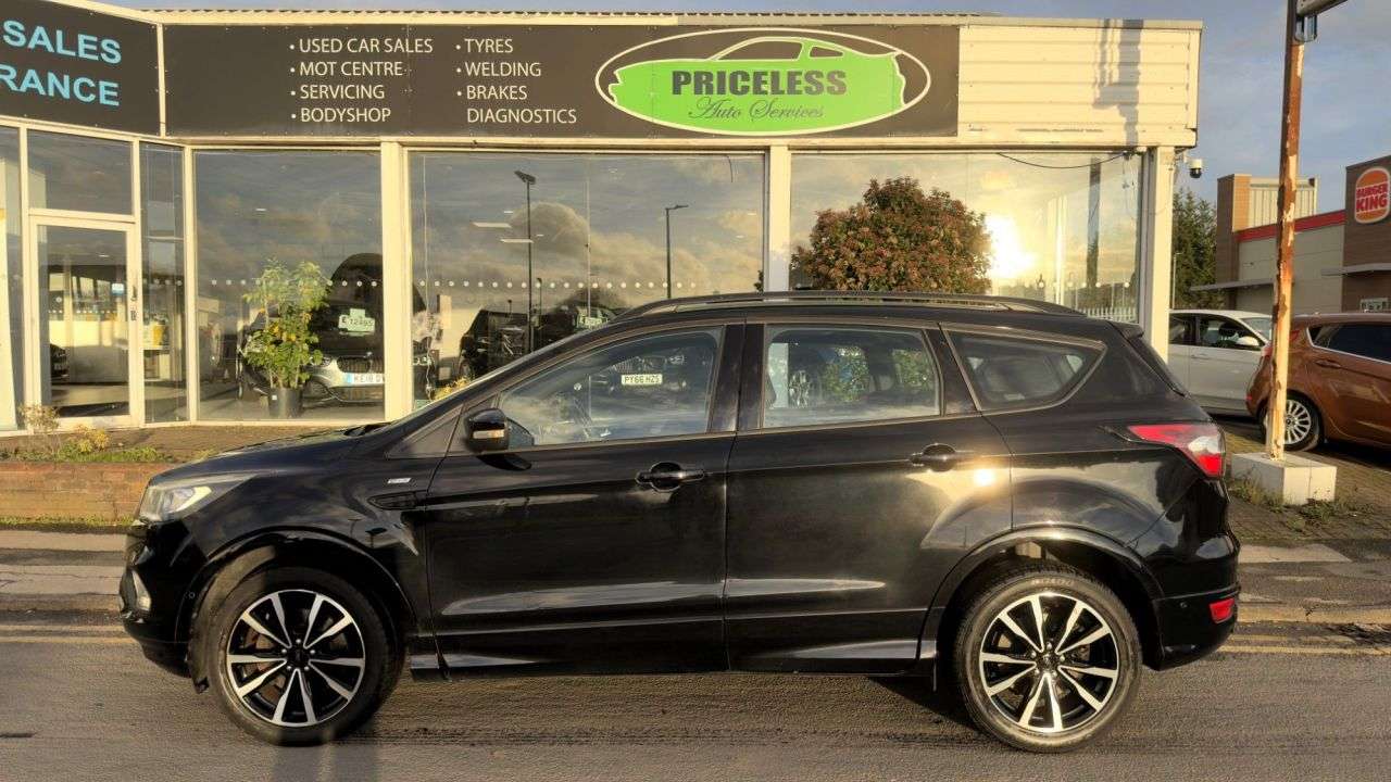 A 2017 FORD KUGA AUTOMATIC 1.5 TDCi ST-Line SUV 5dr Diesel Powershift Euro 6 (s/s) (120 ps) A 2017 FORD KUGA AUTOMATIC 1.5 TDCi ST-Line SUV 5dr Diesel Powershift Euro 6 (s/s) (120 ps)