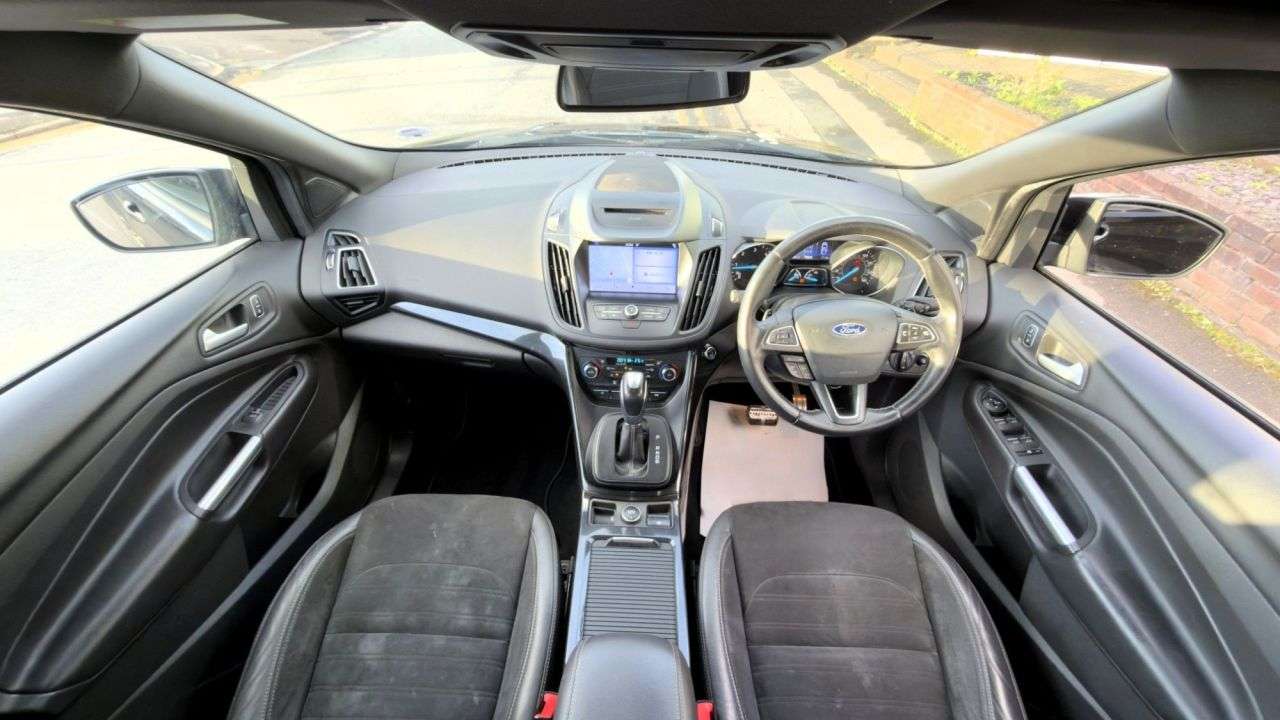 A 2017 FORD KUGA AUTOMATIC 1.5 TDCi ST-Line SUV 5dr Diesel Powershift Euro 6 (s/s) (120 ps) A 2017 FORD KUGA AUTOMATIC 1.5 TDCi ST-Line SUV 5dr Diesel Powershift Euro 6 (s/s) (120 ps)