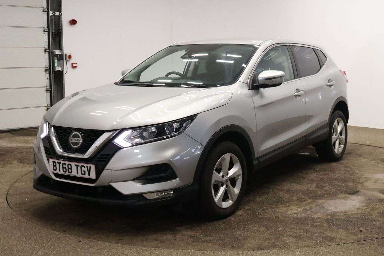 A 2018 NISSAN QASHQAI 1.5 dCi Acenta Premium SUV 5dr Diesel Manual Euro 6 (s/s) (115 ps) ULEZ (Ul A 2018 NISSAN QASHQAI 1.5 dCi Acenta Premium SUV 5dr Diesel Manual Euro 6 (s/s) (115 ps) ULEZ (Ul