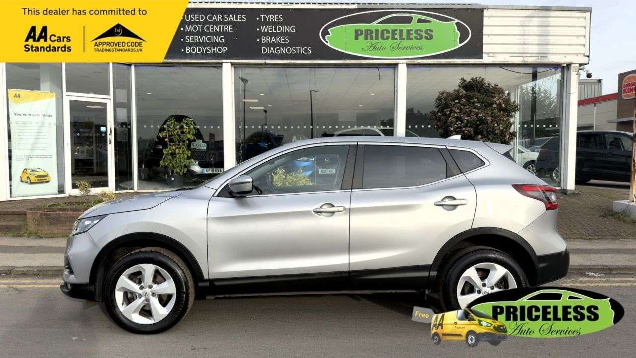 A 2018 NISSAN QASHQAI 1.5 dCi Acenta Premium SUV 5dr Diesel Manual Euro 6 (s/s) (115 ps) ULEZ (Ul A 2018 NISSAN QASHQAI 1.5 dCi Acenta Premium SUV 5dr Diesel Manual Euro 6 (s/s) (115 ps) ULEZ (Ul