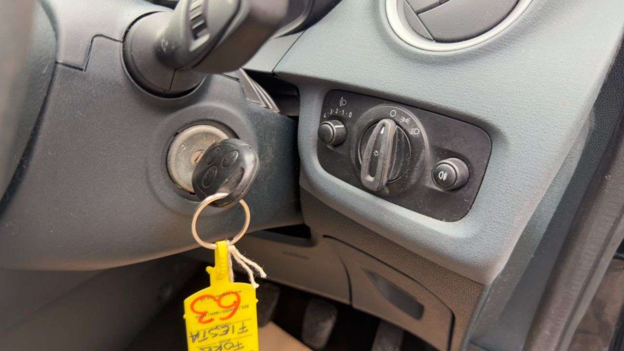 2010 FORD FIESTA 2010 FORD FIESTA