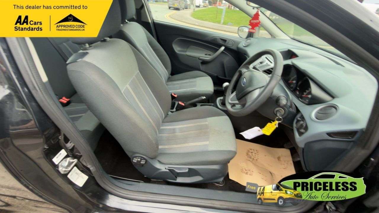 2010 FORD FIESTA 2010 FORD FIESTA