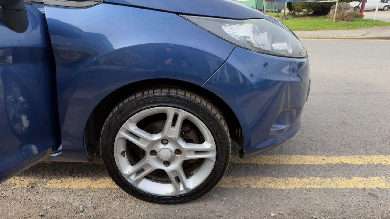 2009 FORD FIESTA 2009 FORD FIESTA