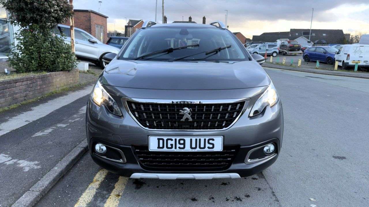 2019 PEUGEOT 2008 2019 PEUGEOT 2008