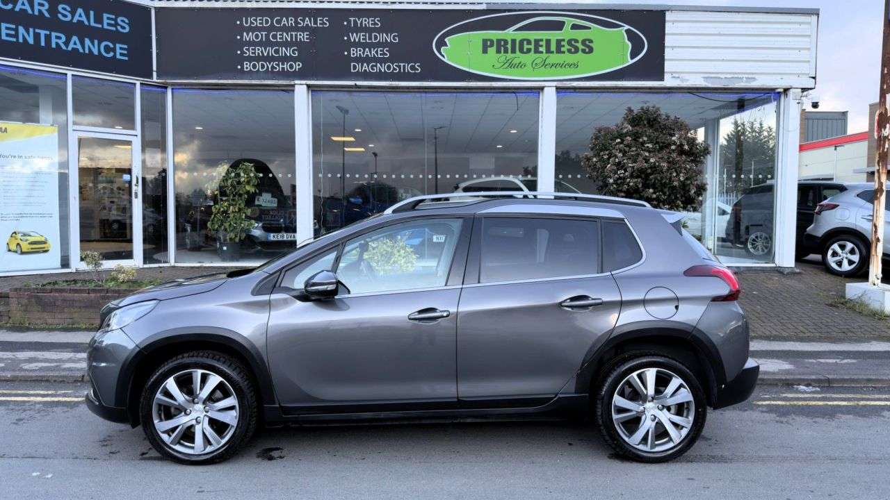 A 2019 PEUGEOT 2008 AUTOMATIC 1.2 PureTech GPF Allure SUV 5dr Petrol EAT Euro 6 (s/s) (110 ps) A 2019 PEUGEOT 2008 AUTOMATIC 1.2 PureTech GPF Allure SUV 5dr Petrol EAT Euro 6 (s/s) (110 ps)