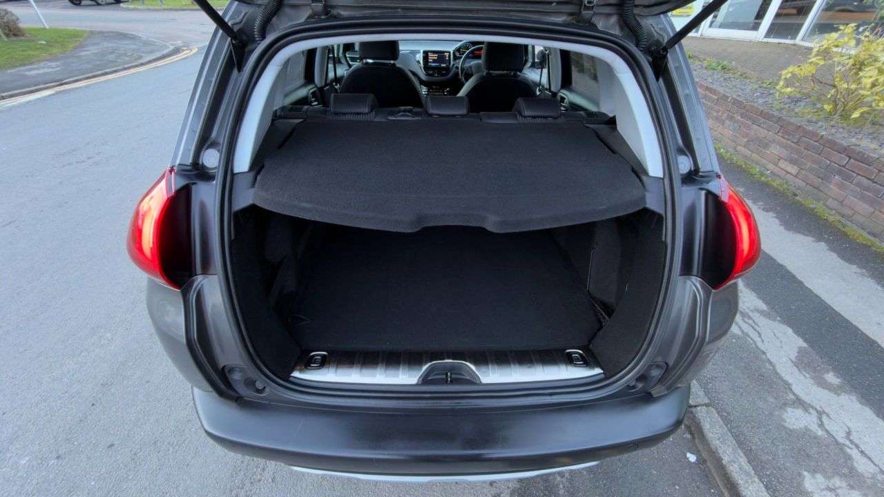 2019 PEUGEOT 2008 2019 PEUGEOT 2008