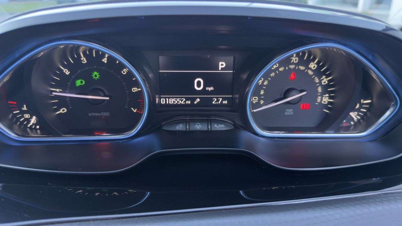 2019 PEUGEOT 2008 2019 PEUGEOT 2008