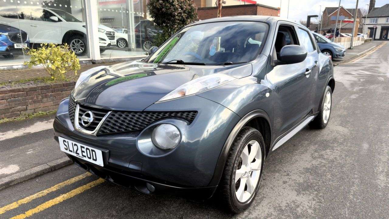A 2012 NISSAN JUKE 1.6 Acenta SUV 5dr Petrol Manual Euro 5 (s/s) (117 ps) ULEZ (Ultra Low Emis A 2012 NISSAN JUKE 1.6 Acenta SUV 5dr Petrol Manual Euro 5 (s/s) (117 ps) ULEZ (Ultra Low Emis