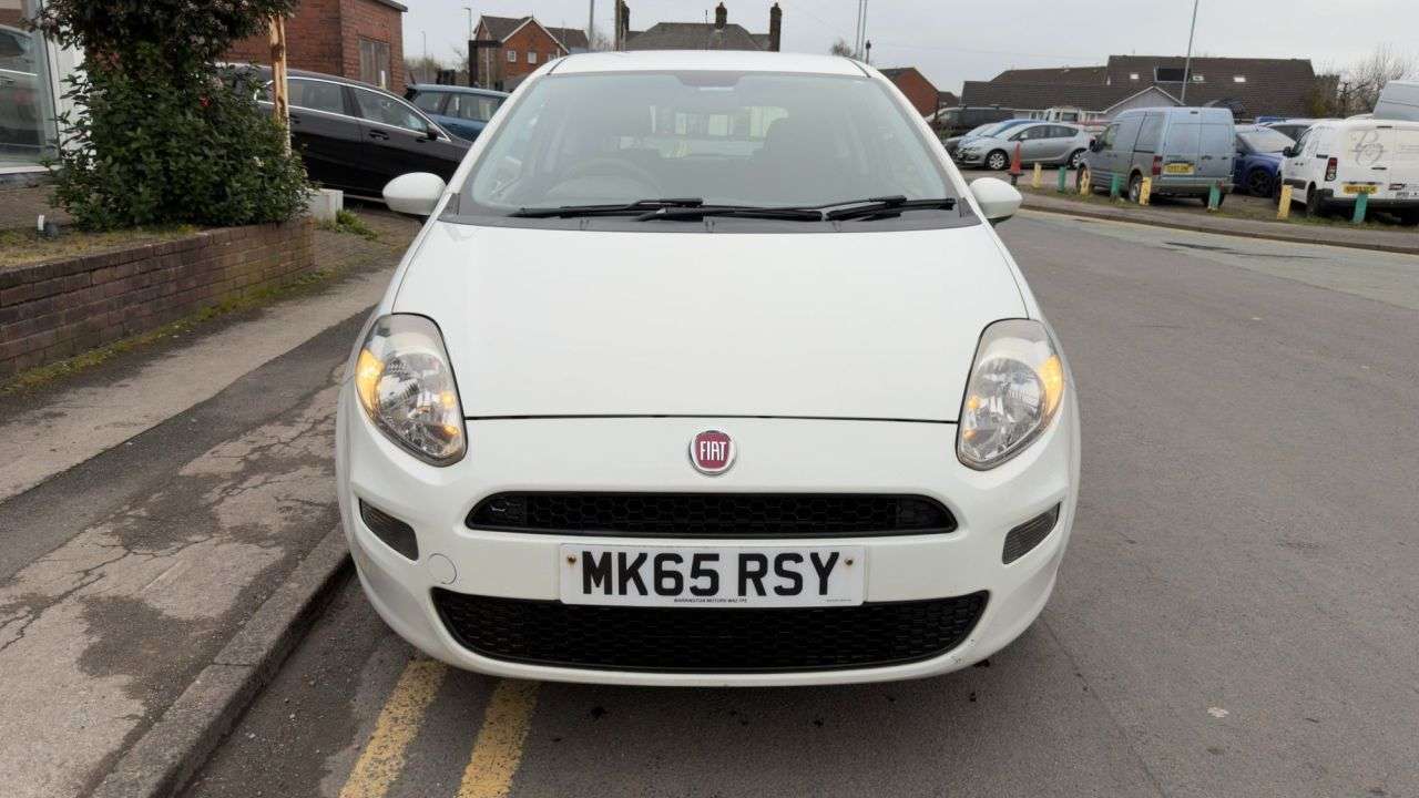 2015 FIAT PUNTO 2015 FIAT PUNTO