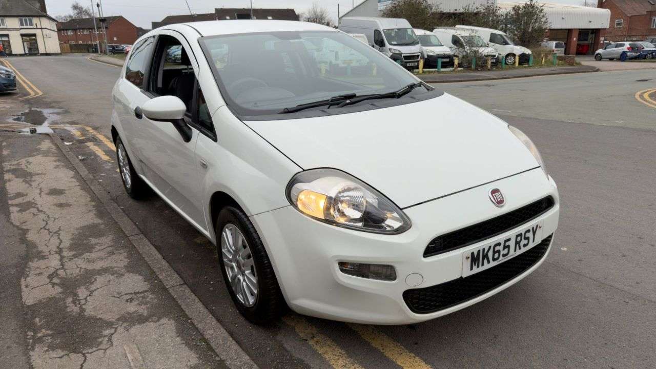 2015 FIAT PUNTO 2015 FIAT PUNTO