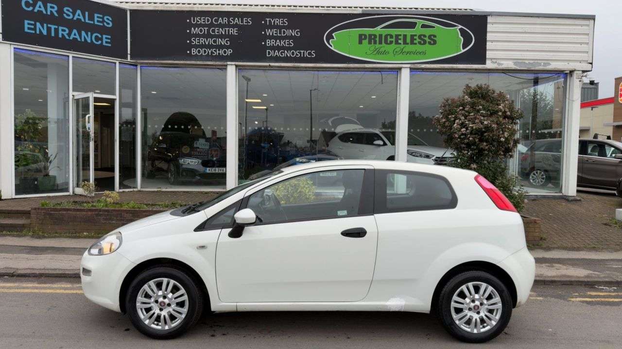 2015 FIAT PUNTO 2015 FIAT PUNTO