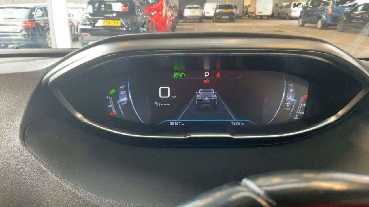 2019 PEUGEOT 3008 2019 PEUGEOT 3008