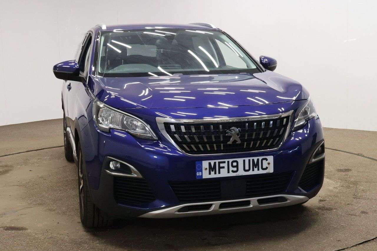 2019 PEUGEOT 3008 2019 PEUGEOT 3008