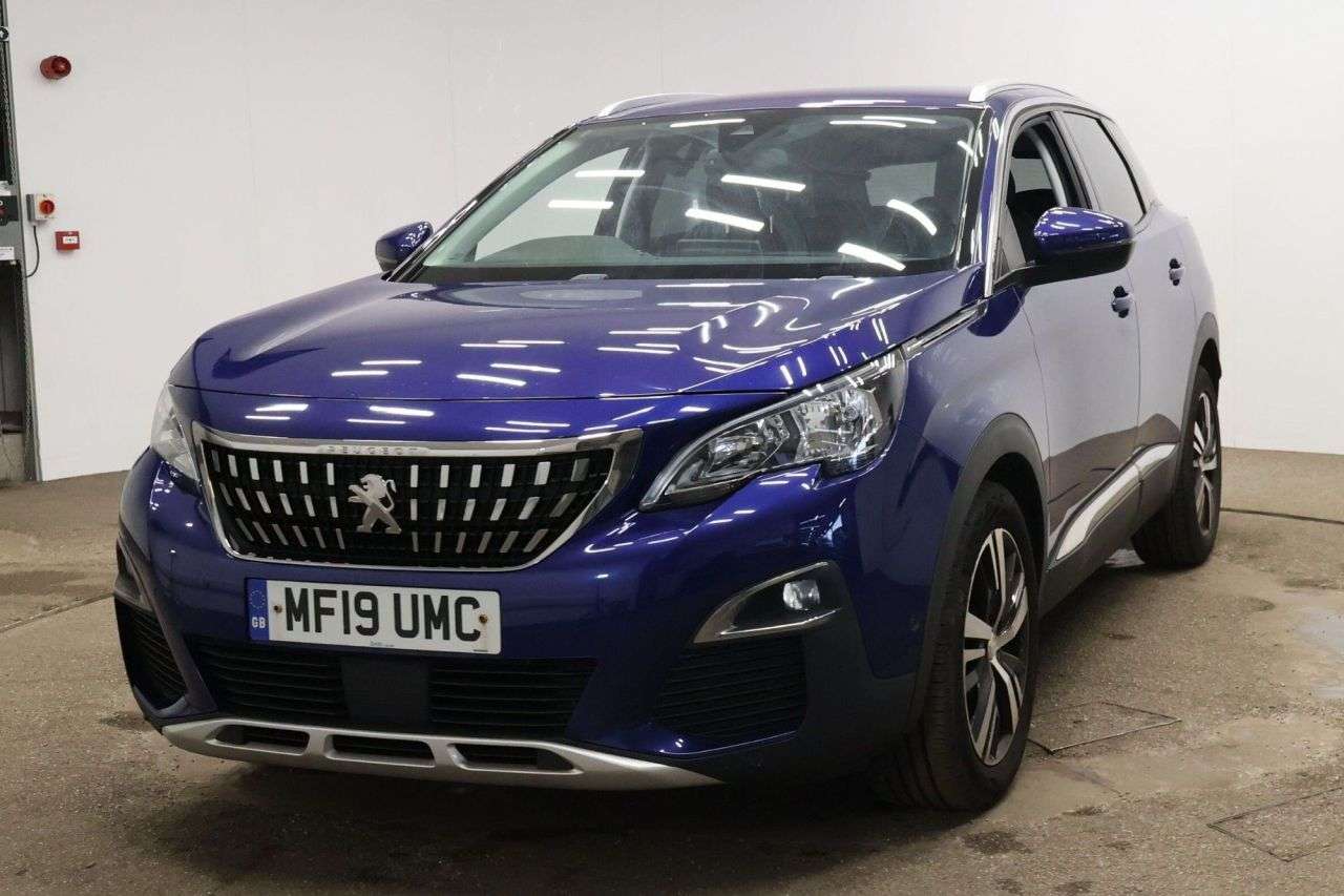 A 2019 PEUGEOT 3008 1.5 BlueHDi Allure SUV 5dr Diesel EAT Euro 6 (s/s) (130 ps) ULEZ (Ultra Low A 2019 PEUGEOT 3008 1.5 BlueHDi Allure SUV 5dr Diesel EAT Euro 6 (s/s) (130 ps) ULEZ (Ultra Low