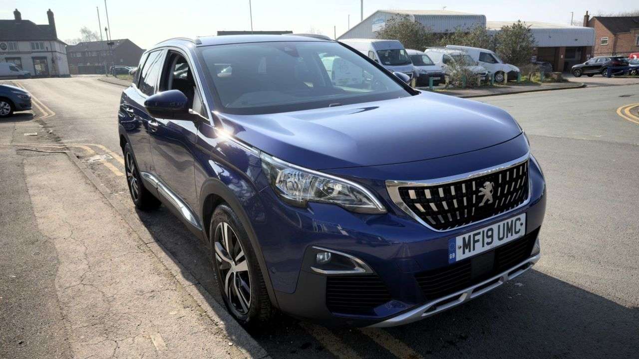 2019 PEUGEOT 3008 2019 PEUGEOT 3008