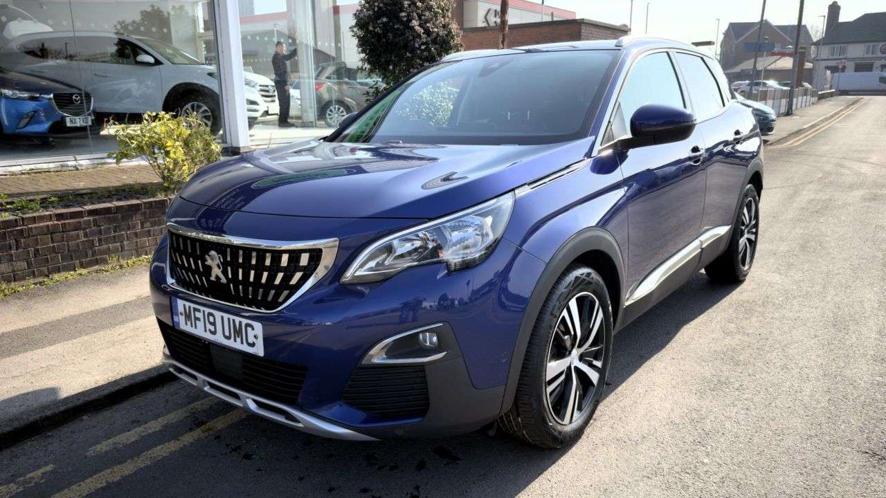 A 2019 PEUGEOT 3008 1.5 BlueHDi Allure SUV 5dr Diesel EAT Euro 6 (s/s) (130 ps) ULEZ (Ultra Low A 2019 PEUGEOT 3008 1.5 BlueHDi Allure SUV 5dr Diesel EAT Euro 6 (s/s) (130 ps) ULEZ (Ultra Low