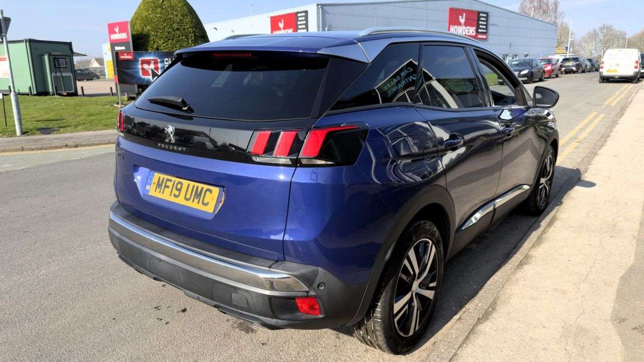 2019 PEUGEOT 3008 2019 PEUGEOT 3008