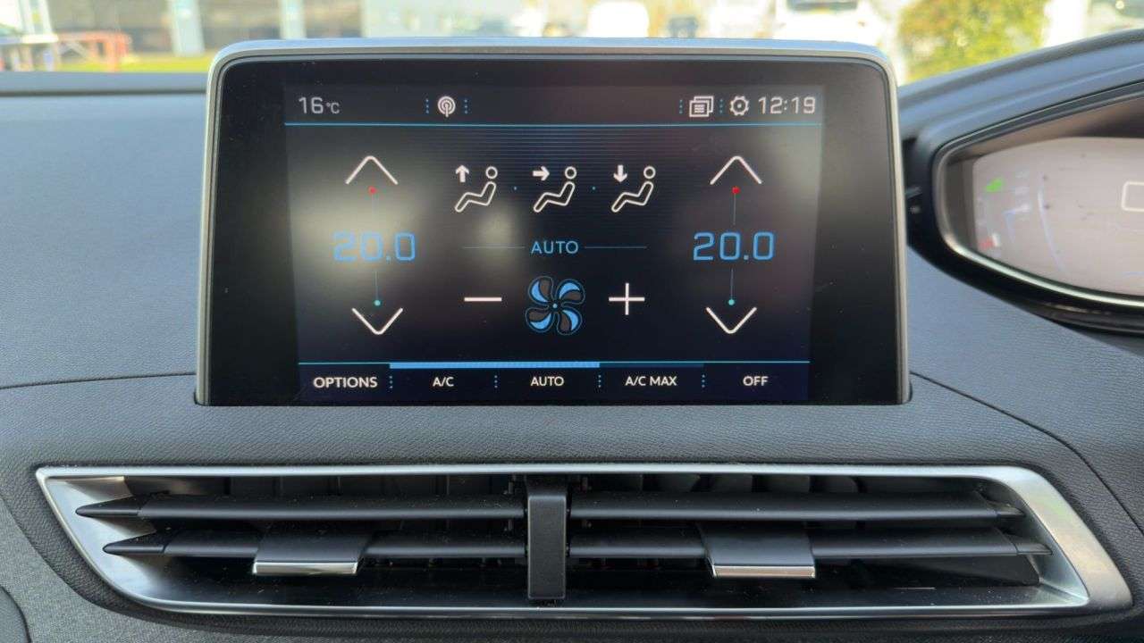 2019 PEUGEOT 3008 2019 PEUGEOT 3008