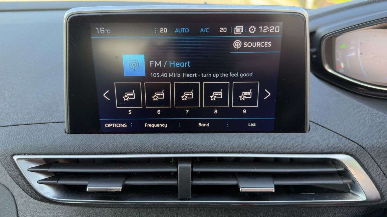 2019 PEUGEOT 3008 2019 PEUGEOT 3008
