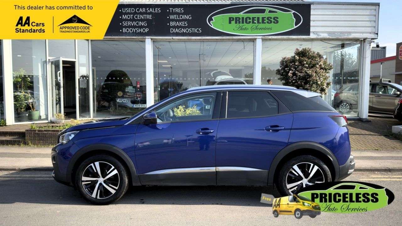 A 2019 PEUGEOT 3008 AUTOMATIC 1.5 BlueHDi Allure SUV 5dr Diesel EAT Euro 6 (s/s) (130 ps) ULEZ A 2019 PEUGEOT 3008 AUTOMATIC 1.5 BlueHDi Allure SUV 5dr Diesel EAT Euro 6 (s/s) (130 ps) ULEZ