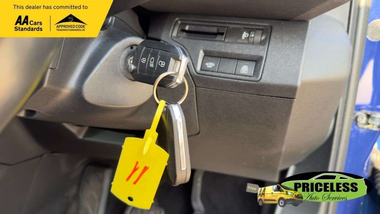 2019 PEUGEOT 3008 2019 PEUGEOT 3008