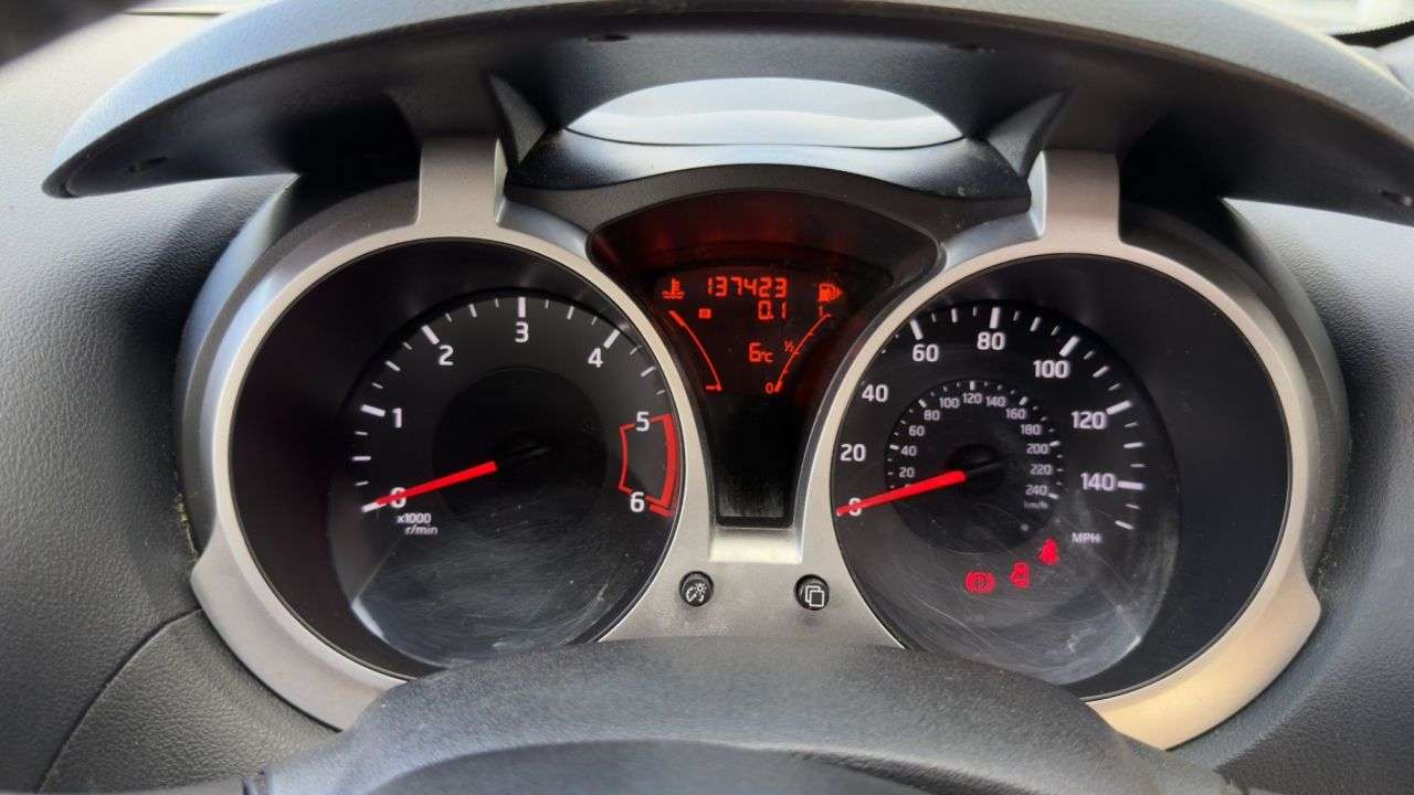 2011 NISSAN JUKE 2011 NISSAN JUKE