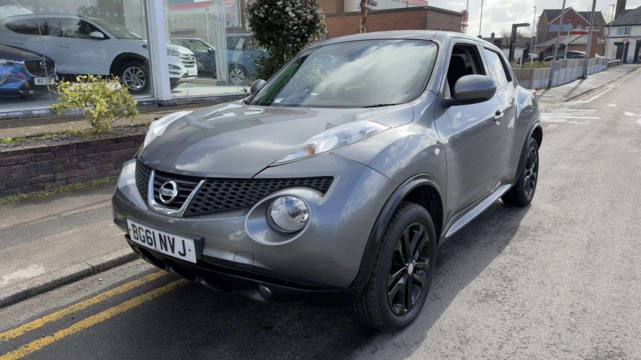 A 2011 NISSAN JUKE 1.5 dCi 8v Acenta Sport SUV 5dr Diesel Manual Euro 5 (110 ps) A 2011 NISSAN JUKE 1.5 dCi 8v Acenta Sport SUV 5dr Diesel Manual Euro 5 (110 ps)