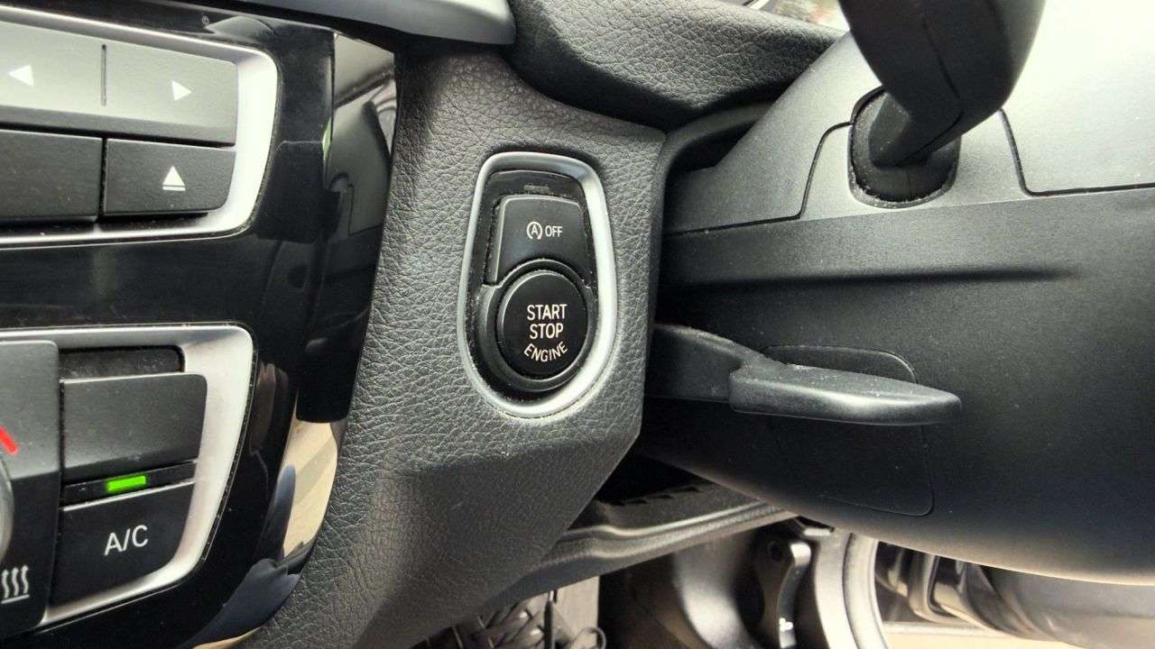 2017 BMW 3 SERIES 2017 BMW 3 SERIES