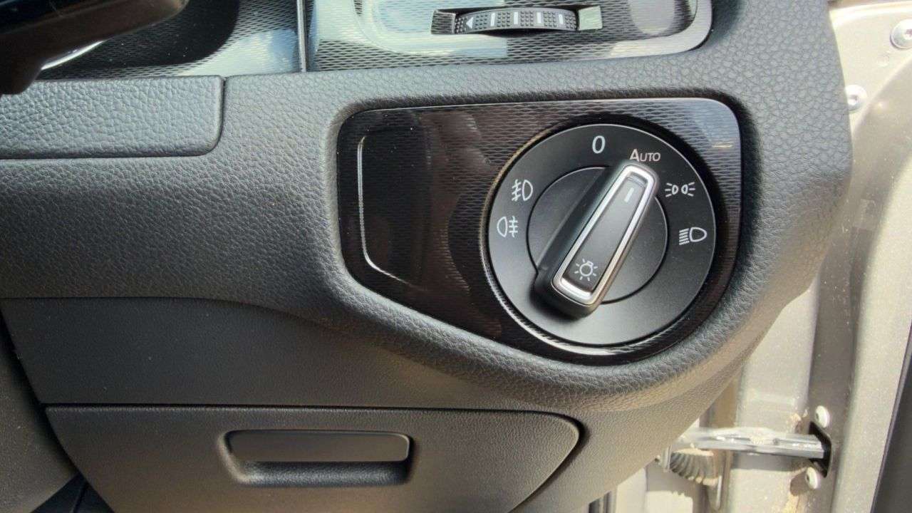 2017 VOLKSWAGEN GOLF 2017 VOLKSWAGEN GOLF