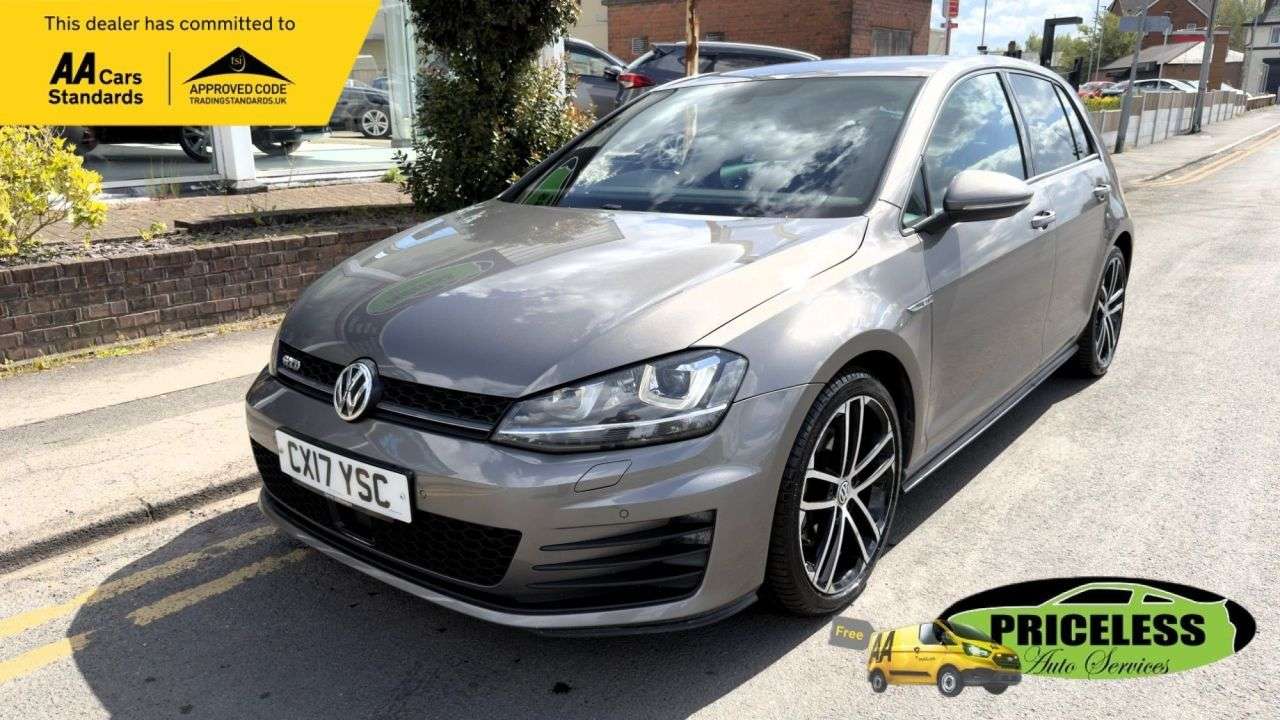 A 2017 VOLKSWAGEN GOLF 2.0 TDI BlueMotion Tech GTD Hatchback 5dr Diesel Manual Euro 6 (s/s) (184 p A 2017 VOLKSWAGEN GOLF 2.0 TDI BlueMotion Tech GTD Hatchback 5dr Diesel Manual Euro 6 (s/s) (184 p