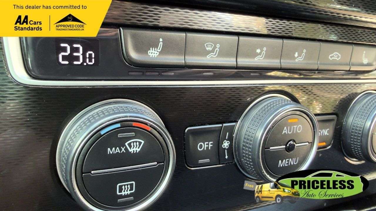 2017 VOLKSWAGEN GOLF 2017 VOLKSWAGEN GOLF