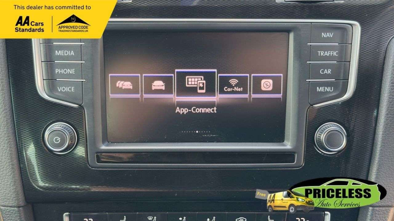 2017 VOLKSWAGEN GOLF 2017 VOLKSWAGEN GOLF
