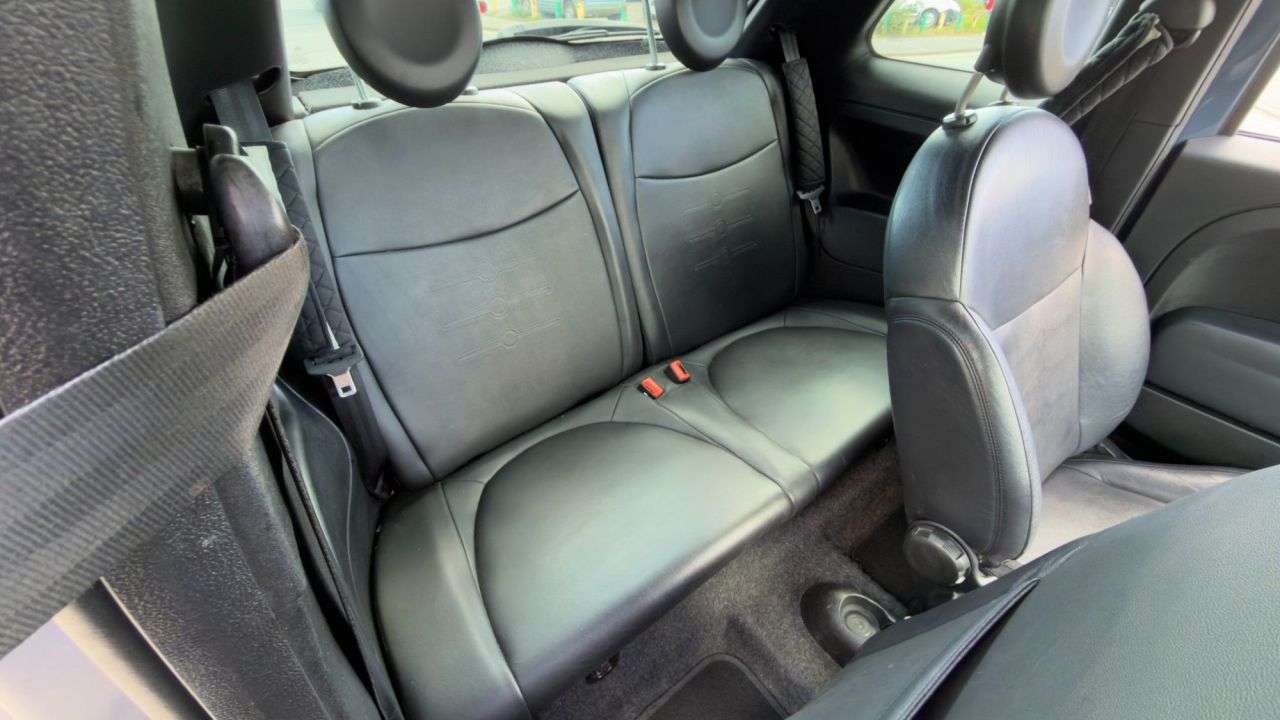 2011 FIAT 500 2011 FIAT 500