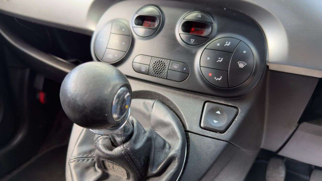 2011 FIAT 500 2011 FIAT 500