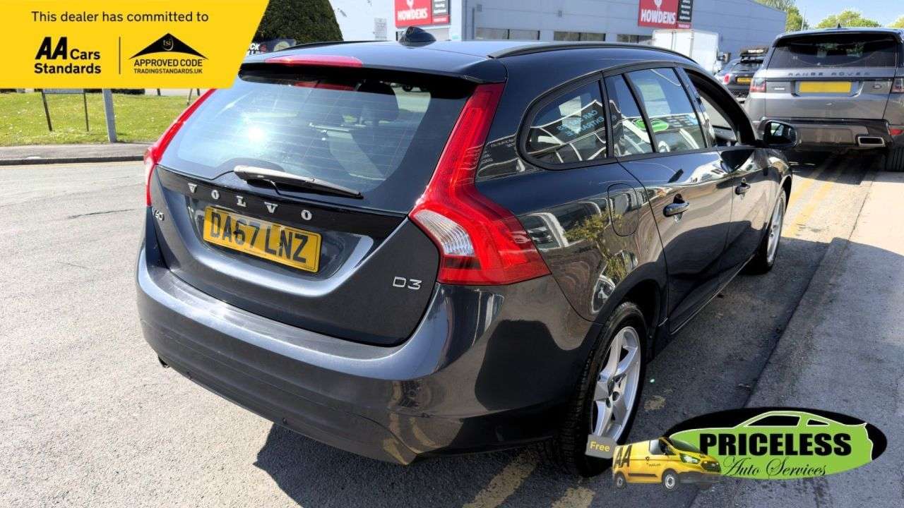 2017 VOLVO V60 2017 VOLVO V60