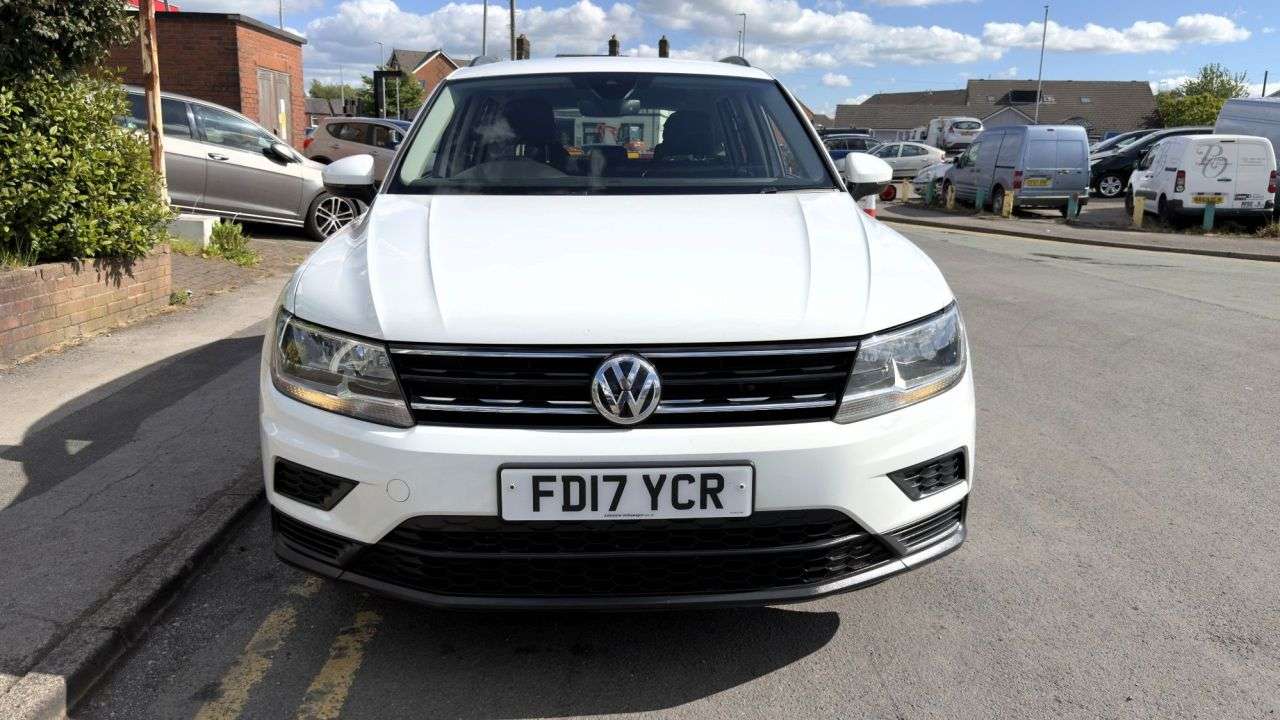 2017 VOLKSWAGEN TIGUAN 2017 VOLKSWAGEN TIGUAN
