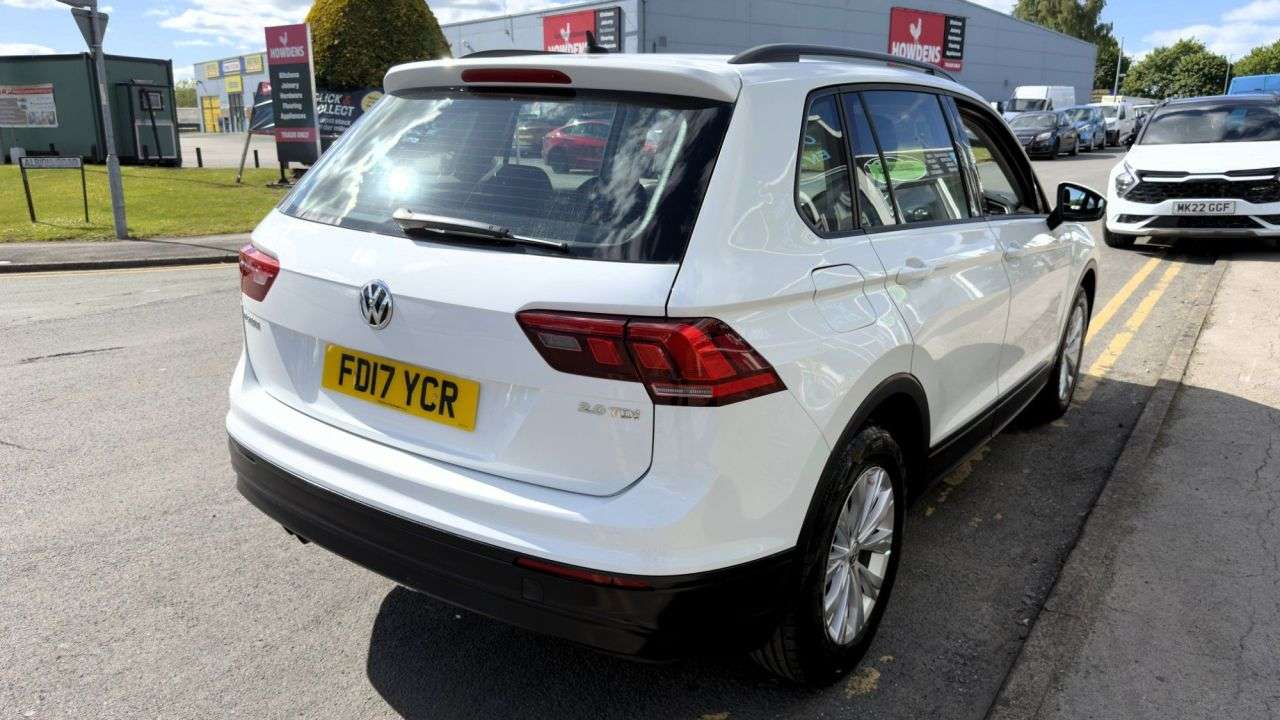 2017 VOLKSWAGEN TIGUAN 2017 VOLKSWAGEN TIGUAN