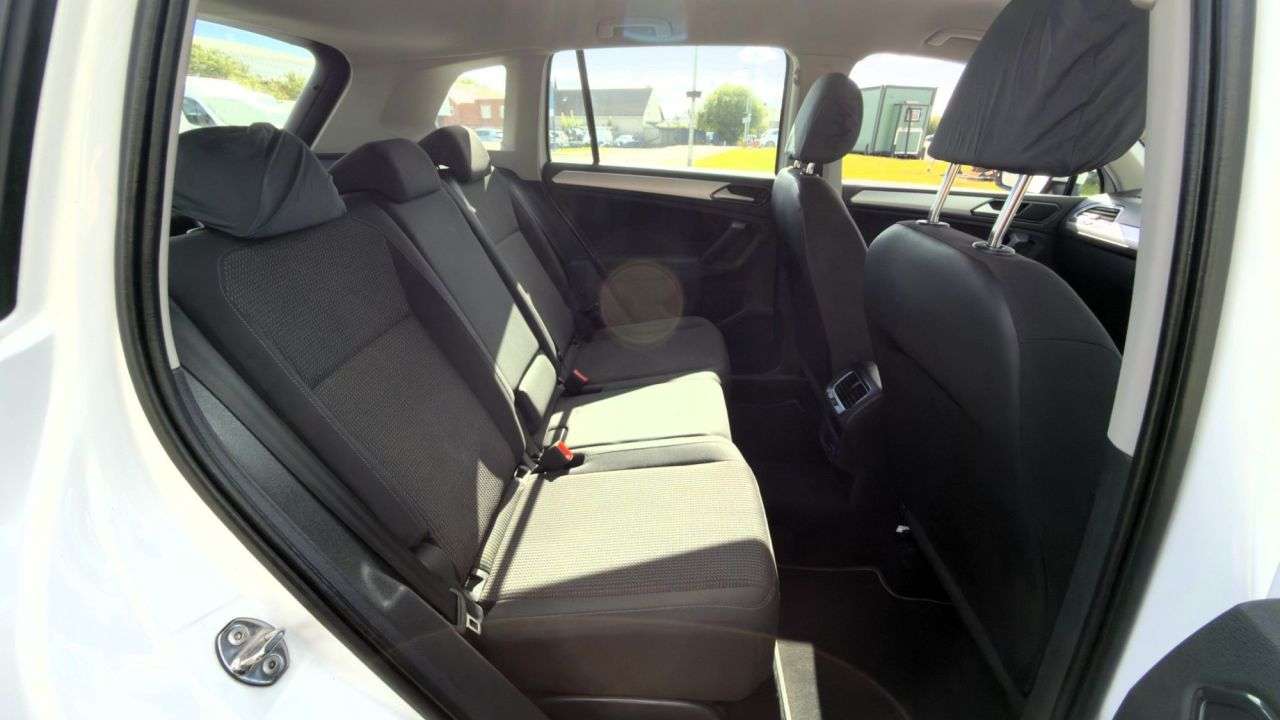 2017 VOLKSWAGEN TIGUAN 2017 VOLKSWAGEN TIGUAN