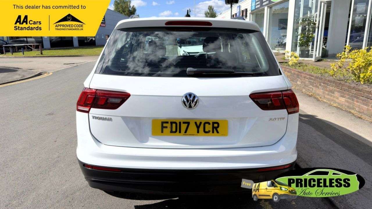 2017 VOLKSWAGEN TIGUAN 2017 VOLKSWAGEN TIGUAN