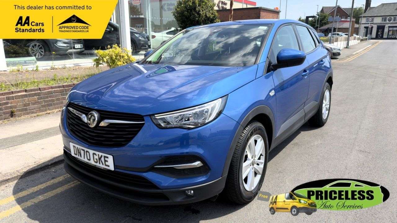 A 2020 VAUXHALL GRANDLAND X SE A 2020 VAUXHALL GRANDLAND X SE