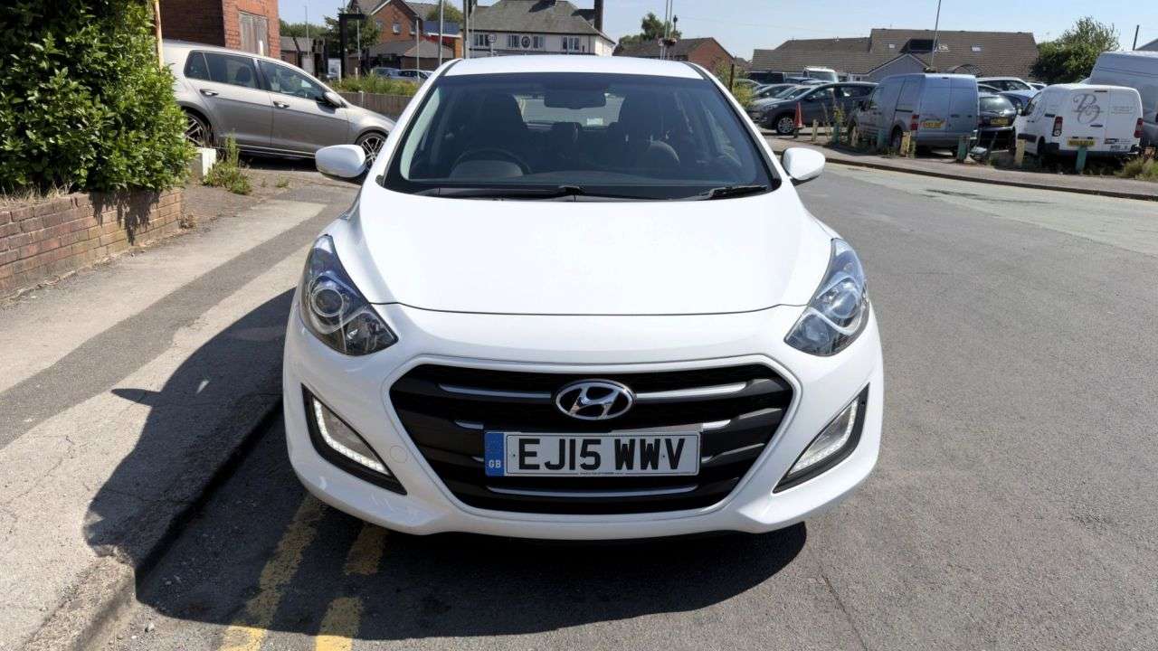 2015 HYUNDAI I30 2015 HYUNDAI I30